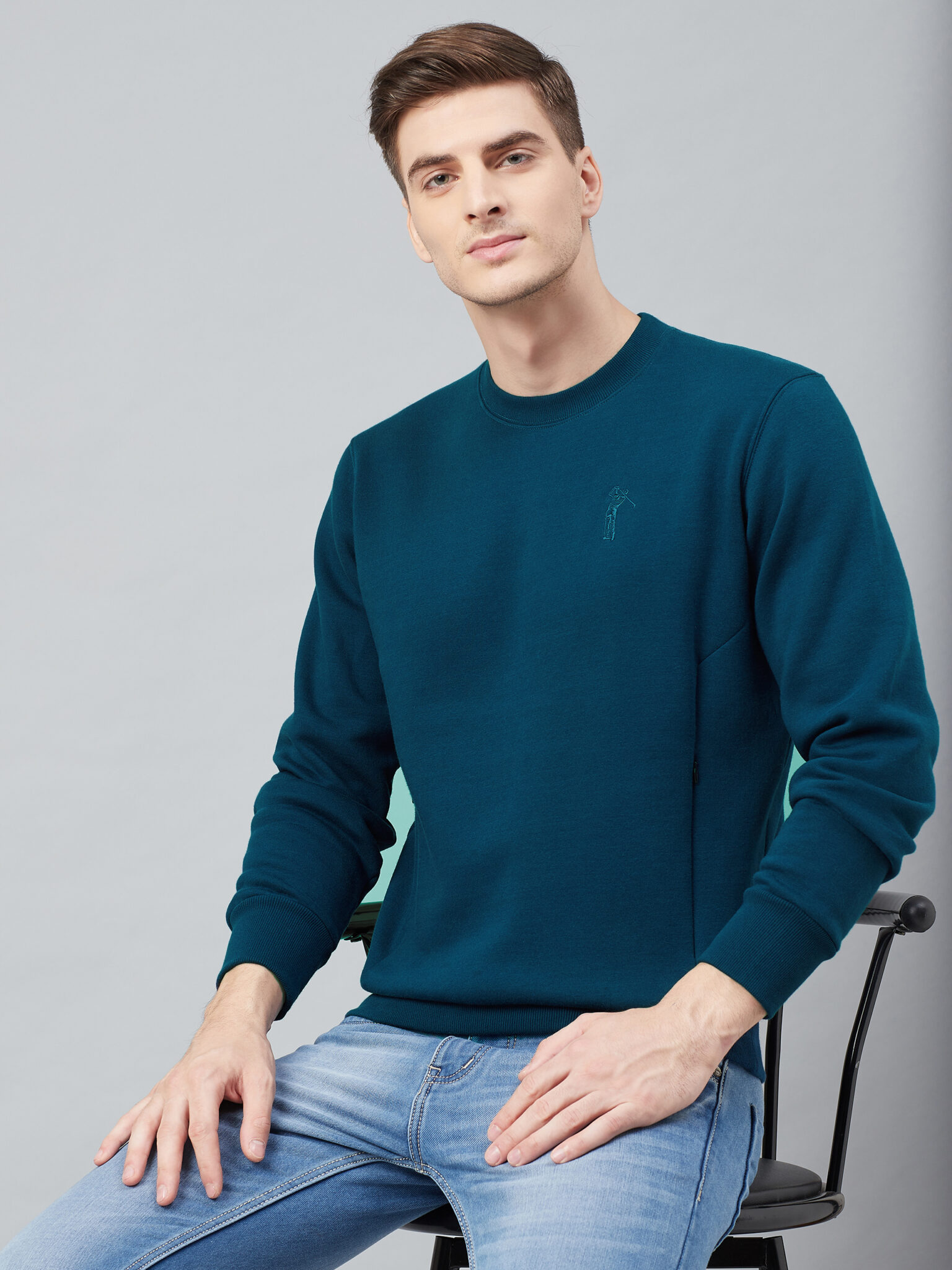 mens round neck sweatshirt